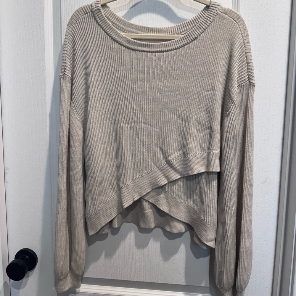 Lululemon Athletica reversible crossover